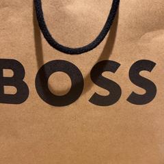 Purchase boss, ako bolo nahlásené Designer Outlet Roermond pomocou iLost