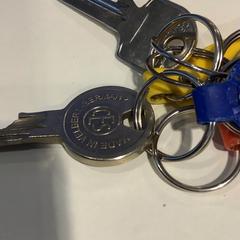 Sleutels, iLost를 사용하여 Gemeente Amsterdam에 보고됨