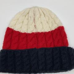 Hatt, som rapportert av IKEA新三郷 ved bruk av iLost