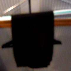 Spodnie, zgłoszono przez Leonardo Royal Hotel Amsterdam przy użyciu iLost