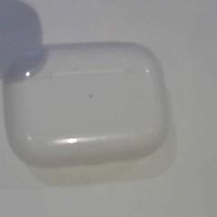 Custodia per cuffie boitier ecouteur, come riportato da Relais Azalys utilizzando iLost