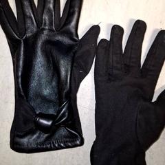 Handskar handschoenen, rapporterat av Qbuzz DMG med iLost