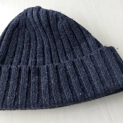 Kleidung - Muts donkergrijs, gemeldet von Regio Oost-Vlaanderen über iLost