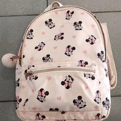 배낭, iLost를 사용하여 Regio Oost-Vlaanderen에 보고됨