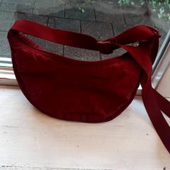 İLost kullanarak DierenPark Amersfoort tarafından bildirildiği gibi Schoudertas