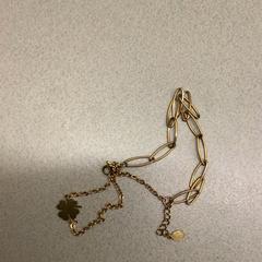 Armband Goud kleurig, gemeldet von HvA Nicolaes Tulphuis & Tania Leonhuis über iLost