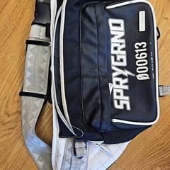 حقيبة فاني باك، كما تم الإبلاغ عنه بواسطة Supersized Kingsday 2025 عبر iLost