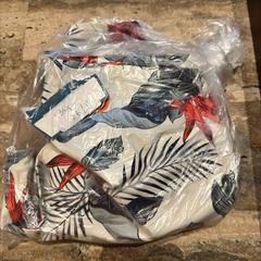 海パン Bloemetjes がiLostで Van der Valk Spier-Dwingeloo によって報告されました