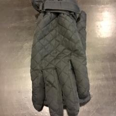 Rukavice, jak nahlášeno U-OV Utrecht pomocí iLost