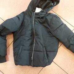 Kleding - Jas zwart, a été signalé par Centraal magazijn utilisant iLost