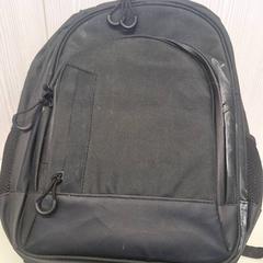 حقائب الظهر والحقائب النهارية، كما تم الإبلاغ عنه بواسطة Transdev Gooi en Vechtstreek عبر iLost