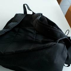 バックパック がiLostで Regio Limburg - Leuven によって報告されました