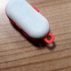 Ohrstöpsel, gemeldet von Transdev Hoeksche Waard Goeree Overflakkee über iLost