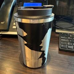 Chávena de café Grijs met zwart, como reportado por Van der Valk Rotterdam Blijdorp utilizando o iLost