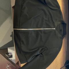 Blazer Zwart 2xl, come riportato da Pathé Arnhem utilizzando iLost