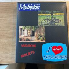 Fotoalbum 2 tassen met vakantiefoto’s en trouwboek, rapporterat av Gemeente Alkmaar med iLost
