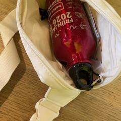 Väska Bundesfinale Tasche, rapporterat av MEININGER Hotel Berlin East Side Gallary med iLost