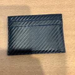 Plånbok Elhewihey, UK, rapporterat av Gemeente Amsterdam - Bureau Gevonden Voorwerpen med iLost