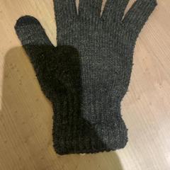 Skarpetka, zgłoszono przez Pathé Arnhem przy użyciu iLost