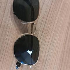 Sunglasses Rayban, as reported by Connexxion Haarlem AML using iLost
