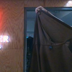 İLost kullanarak MEININGER Hotel Innsbruck Zentrum tarafından bildirildiği gibi Kapüşonlu svetşört brown color