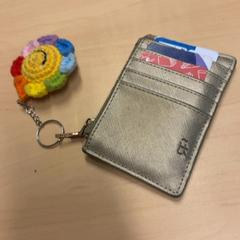 カードホルダー pasjes がiLostで RET によって報告されました