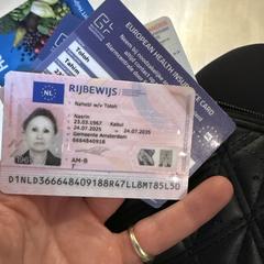 Black wallet, iLost'a bildirildiği gibi