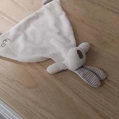 Knuffeldoekje, gemeldet von IKEA Breda über iLost