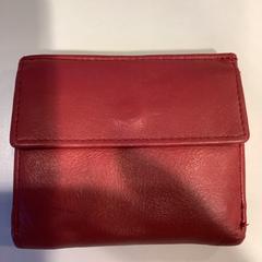 Plånbok van trigt, rapporterat av Gemeente Amsterdam med iLost