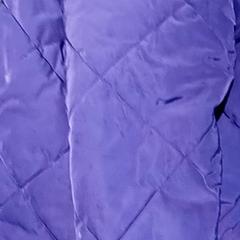 Kleding  - Jas paars, a été signalé par Centraal magazijn utilisant iLost