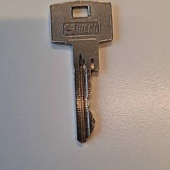 Clau, segons ha informat Gemeente Hilversum mitjançant iLost