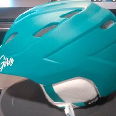 Helm, gemeldet von SnowWorld Landgraaf über iLost