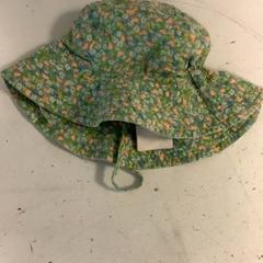 Čepice Groene kinder Bucket hat, jak nahlášeno Artis pomocí iLost