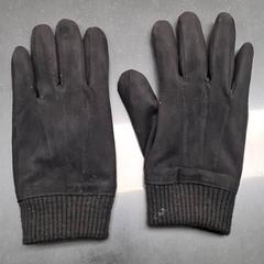 Guantes Zwart merk H&M, ha sido reportado por TU/e - Receptie Vertigo con iLost