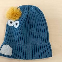 Vêtements - muts, a été signalé par Regio Oost-Vlaanderen utilisant iLost