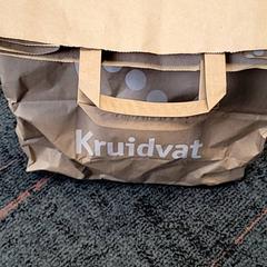 حقائب حمل وحقائب اليد، كما تم الإبلاغ عنه بواسطة Connexxion Haarlem IJmond عبر iLost