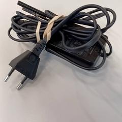 Laptop oplader Zwart, como reportado por Heidelberglaan 15 utilizando o iLost