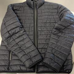 Jacka, rapporterat av IKEA Haarlem med iLost