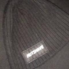 Gorro, segundo informou TivoliVredenburg usando iLost