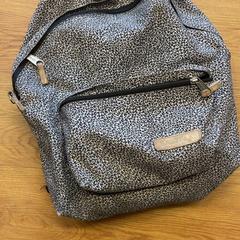 Ryggsäck, rapporterat av GVB med iLost