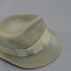 Sombreiro, segundo informou Relais Azalys usando iLost