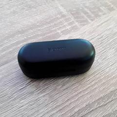 Caixa auricular, como reportado por EBS Tramplein utilizando o iLost