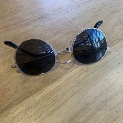 Solglasögon Goud, rapporterat av Hortus med iLost