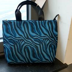 Torba - Koeltas, zgłoszono przez Centraal magazijn przy użyciu iLost