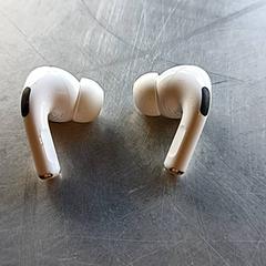 Boules quies, a été signalé par Paaspop utilisant iLost