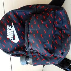 Ryggsäck, rapporterat av Regio Oost-Vlaanderen med iLost