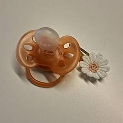 Fopspeen + speldj, zgłoszono przez Ziekenhuis Oost-Limburg przy użyciu iLost