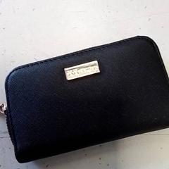 Peňaženka, ako bolo nahlásené Hermes Eindhoven pomocou iLost