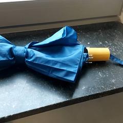 우산, iLost를 사용하여 Regio Oost-Vlaanderen에 보고됨