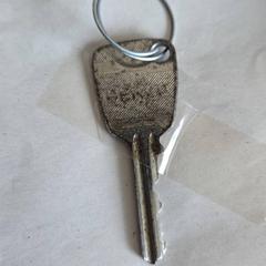 Clé de vélo fiets sleutel wss een reserve...?, a été signalé par Haaglanden Medisch Centrum utilisant iLost